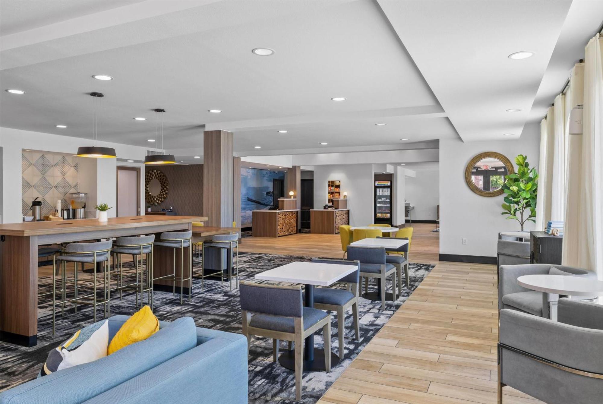 La Quinta Inn & Suites By Wyndham Санта-Круз Екстер'єр фото